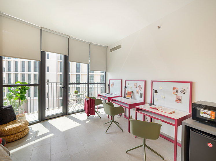 triple+kitchen+balcony